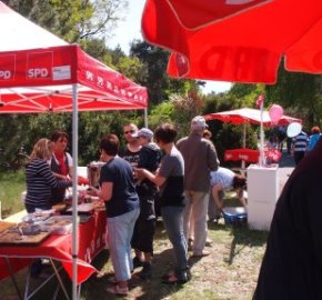 1.Mai 2011 SPD-Stand auf der Insel in Eisenhüttenstadt